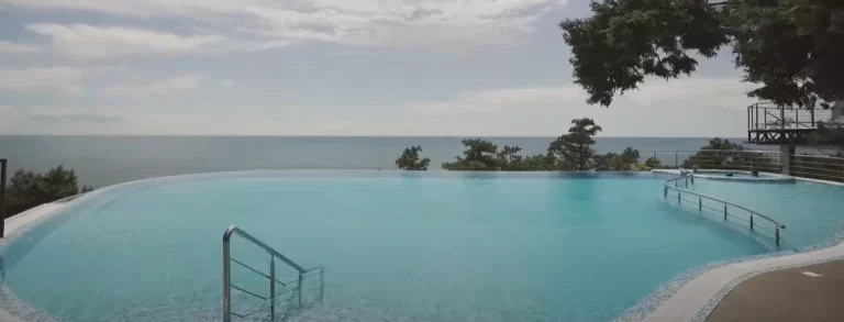 Курортный комплекс Ласпи. Апартаменты от застройщика.