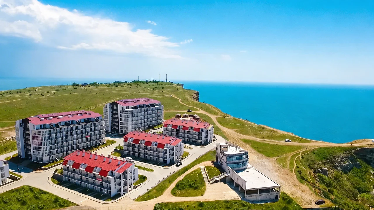 Комплекс апартаментов "Фиолент Village"